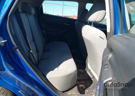 2010 Toyota Matrix z USA, uszkodzony, nr VIN 2T1KU4EEXAC497705